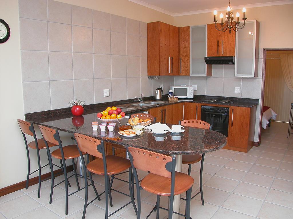 Keret Accommodation Bellville Luaran gambar