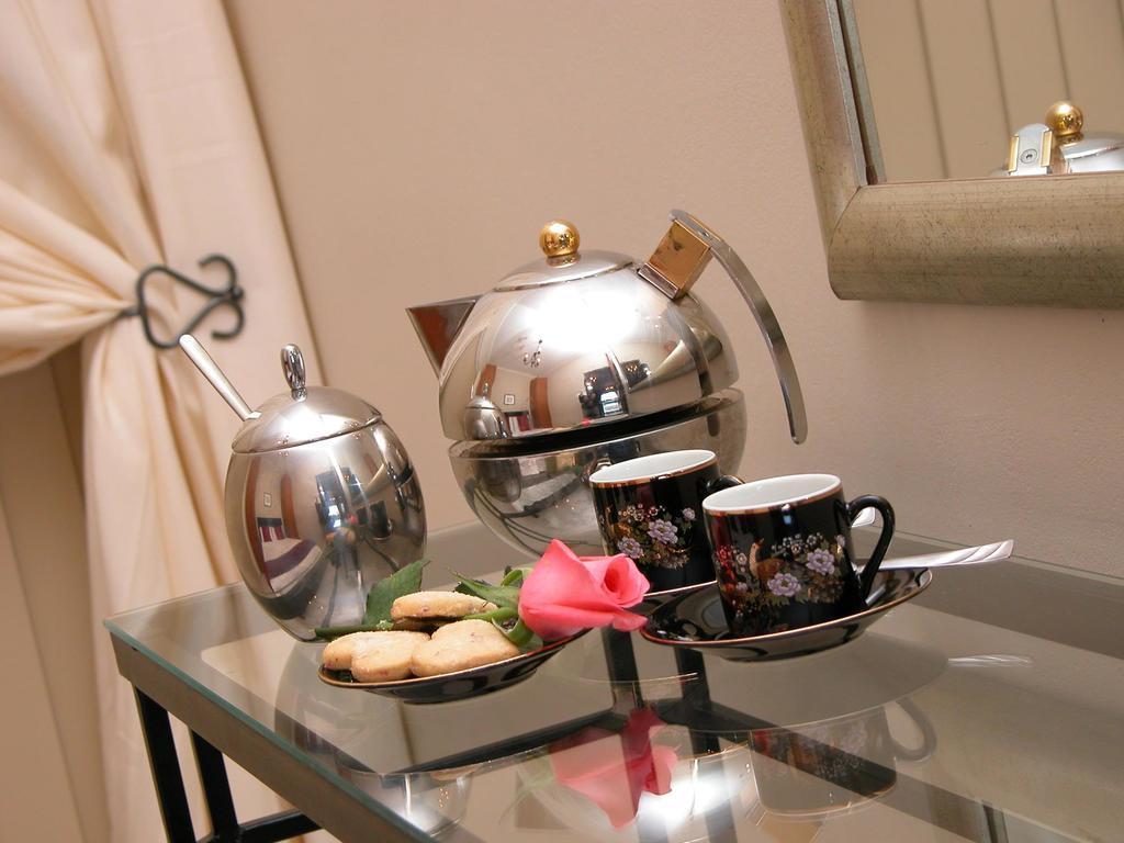 Keret Accommodation Bellville Luaran gambar