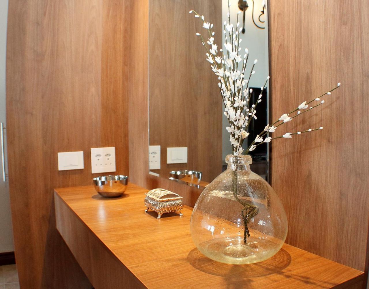 Keret Accommodation Bellville Luaran gambar